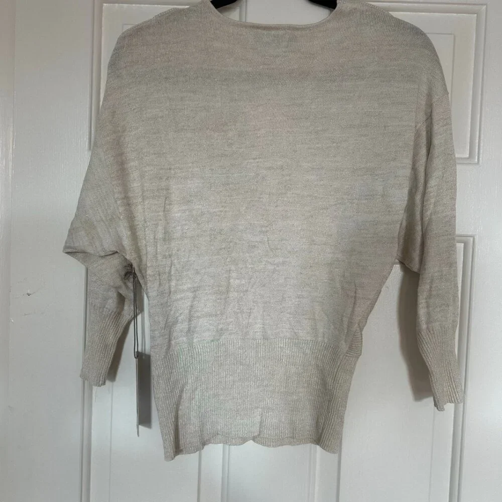 NTW Jennifer Lopez Sweater - Picture 3 of 5